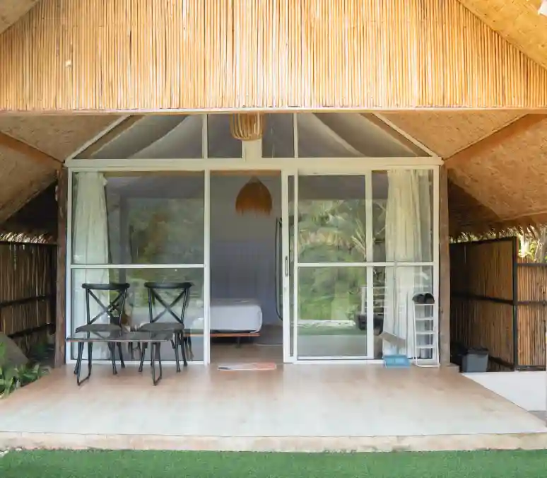 Sikabu Glamping destinasi glamping terbaik di Sumatera Barat dengan view sawah dan Gunung Sago